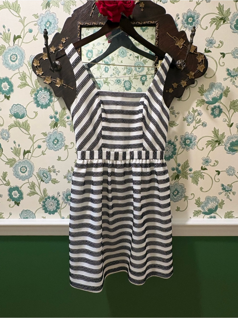 Trina Turk Black & White Striped Fit & Flare Dress | Resort Coastal Chic Size 4